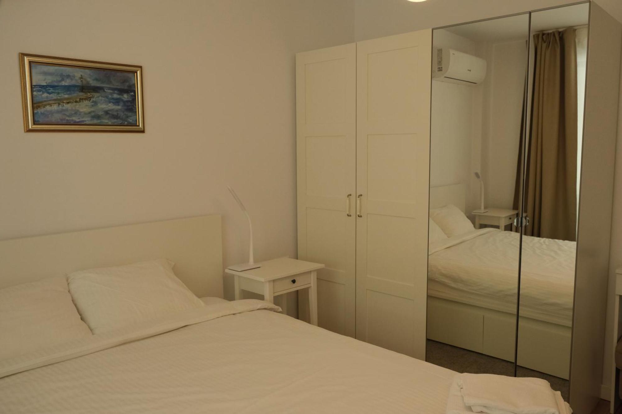 Bucharest Booking Apartments-Self Check-In エクステリア 写真